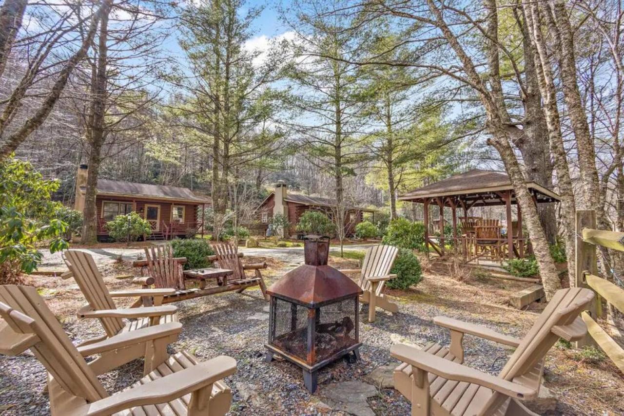 Log Cabin On Peaceful River ブローイング・ロック エクステリア 写真